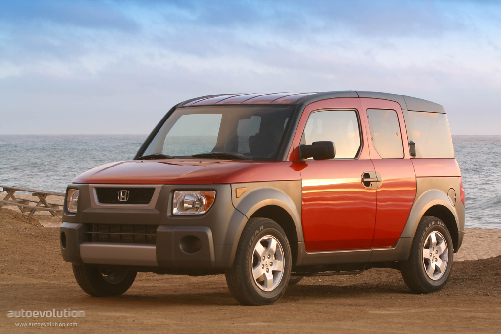 Honda Element photo 2