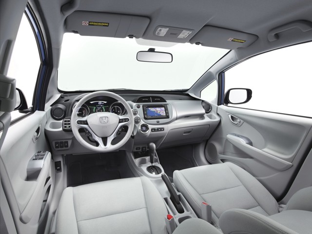 Honda Fit Ev photo 32