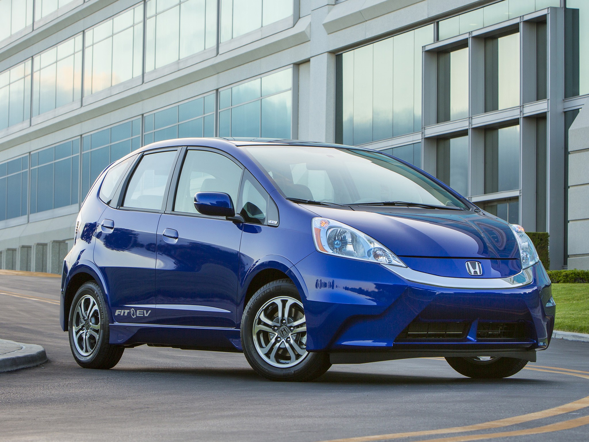 Honda Fit Ev photo 13