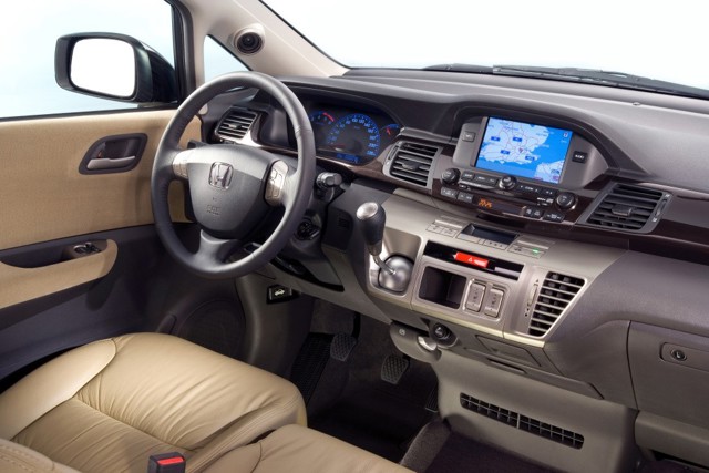 Honda Fr-V / Edix photo 36