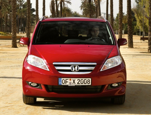 Honda Fr-V / Edix photo 12