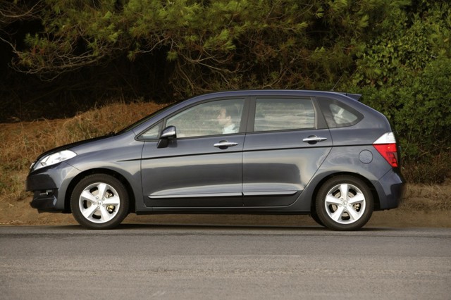 Honda Fr-V / Edix photo 19