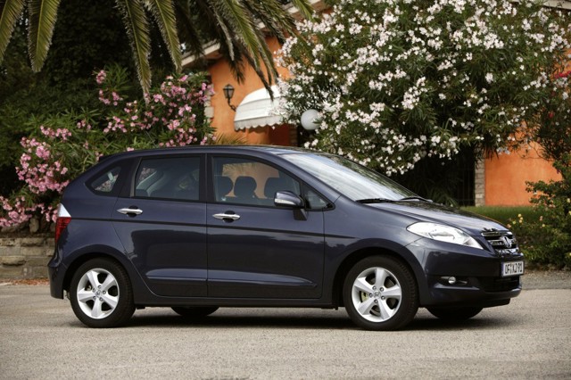 Honda Fr-V / Edix photo 21