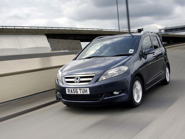 Honda Fr-V / Edix photo 4