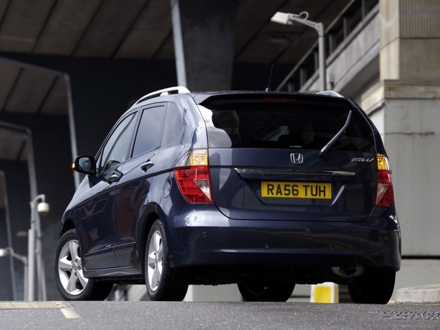 Honda Fr-V / Edix photo 5