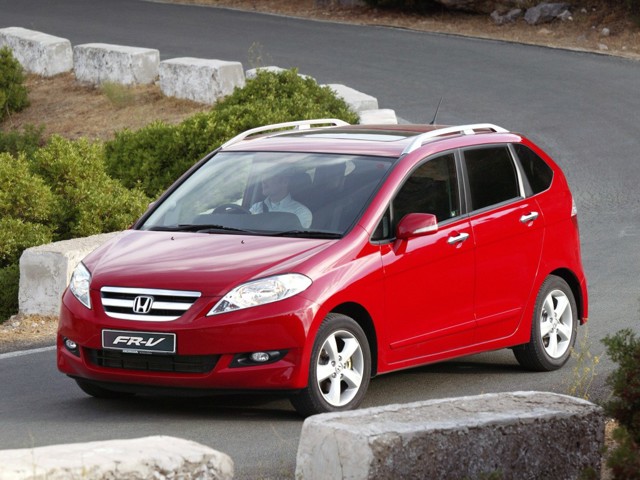 Honda Fr-V / Edix photo 16