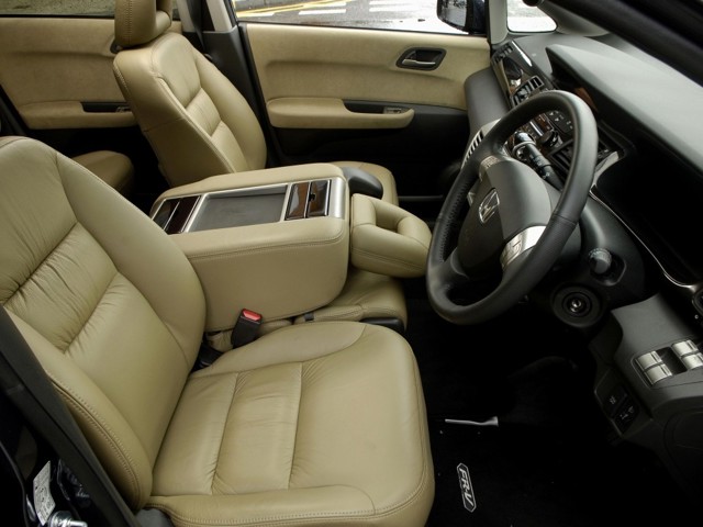 Honda Fr-V / Edix photo 28