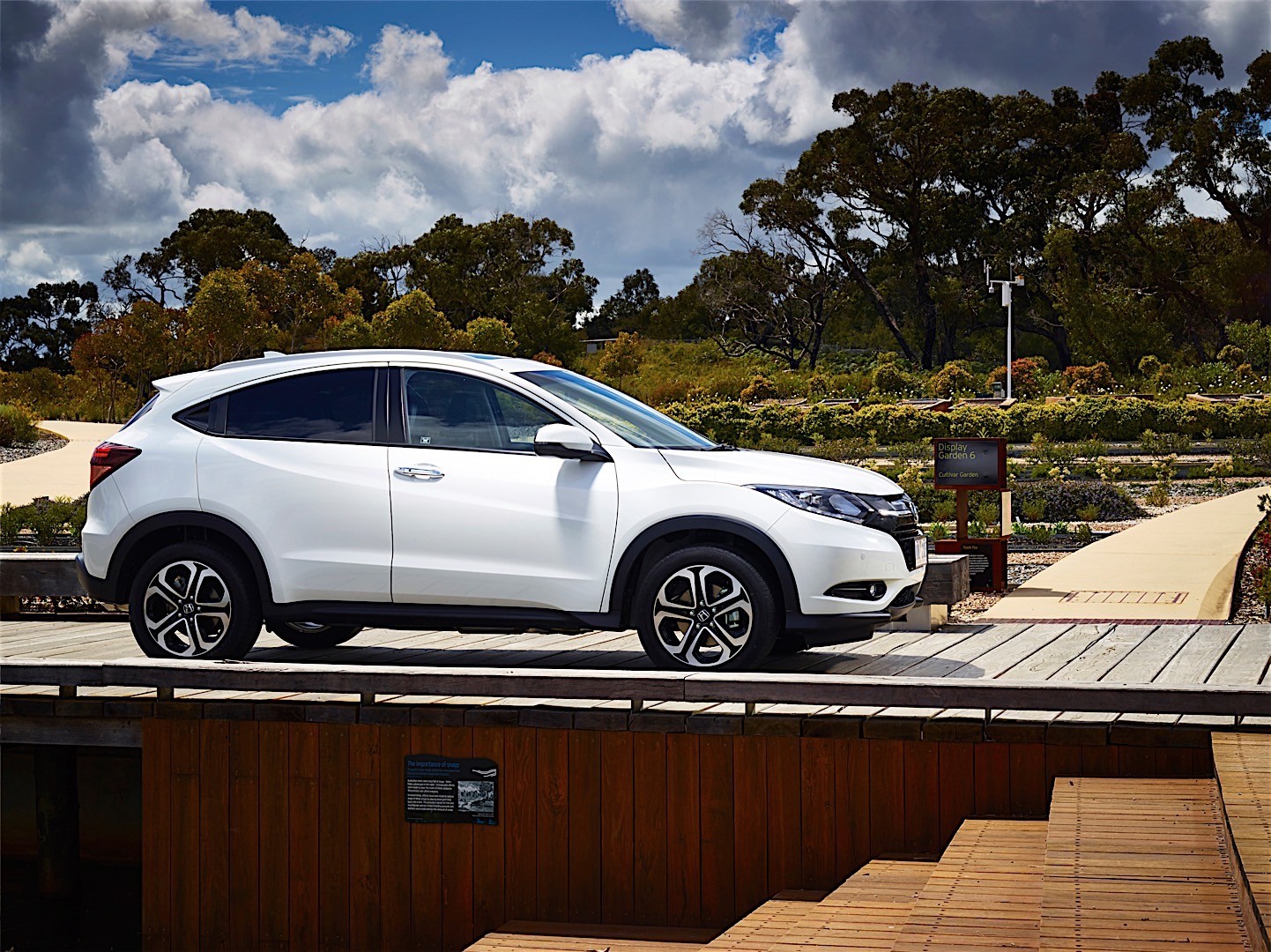 Honda Hr-V 5 Doors photo 23