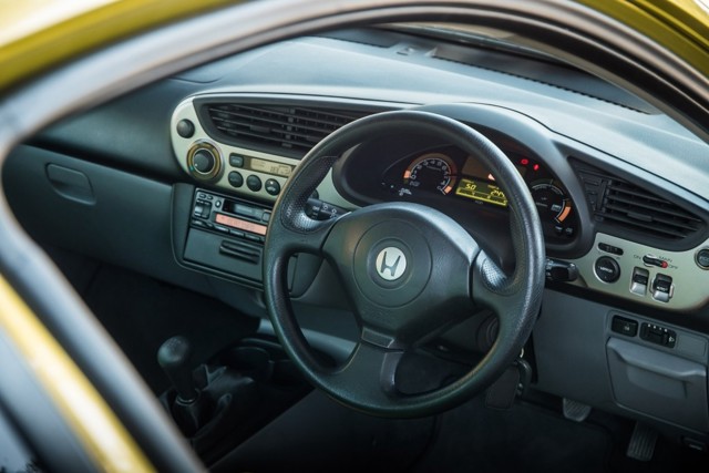 Honda Insight photo 27