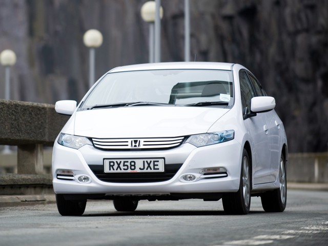 Honda Insight photo 16
