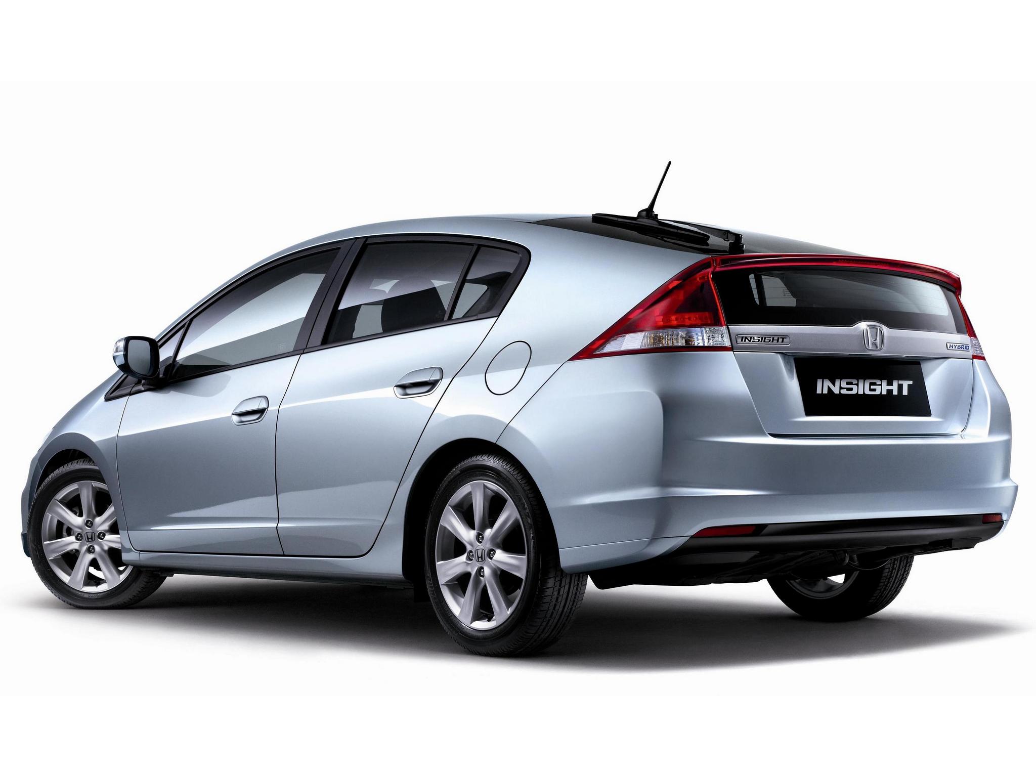 Honda Insight photo 9