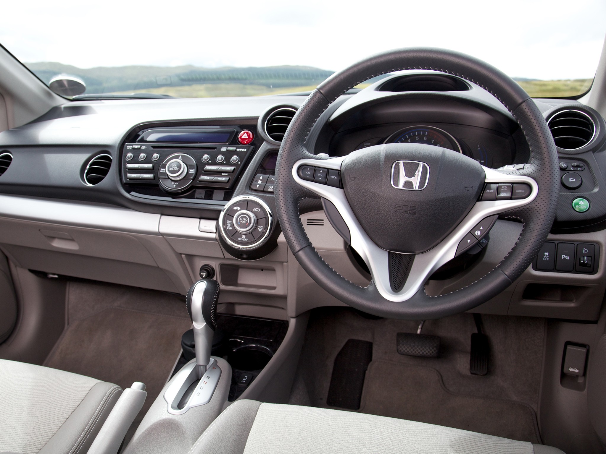 Honda Insight photo 38