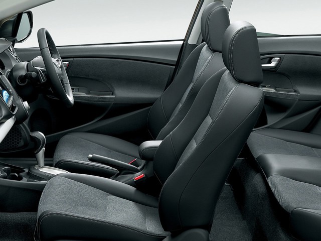 Honda Insight photo 42