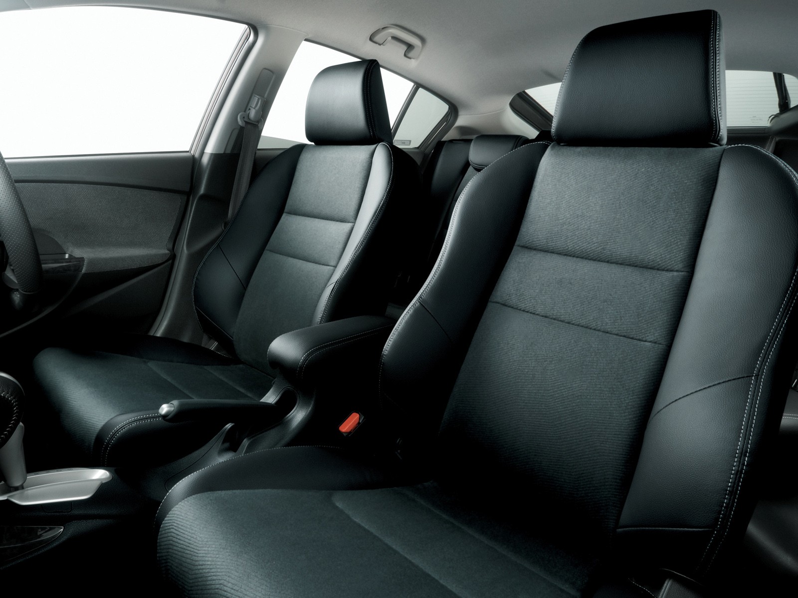 Honda Insight photo 44