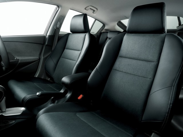 Honda Insight photo 44