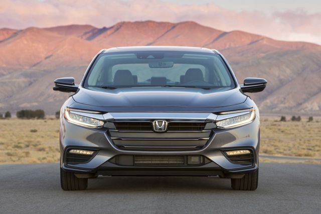 Honda Insight photo 8