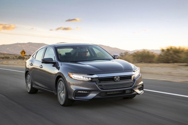 Honda Insight photo 10