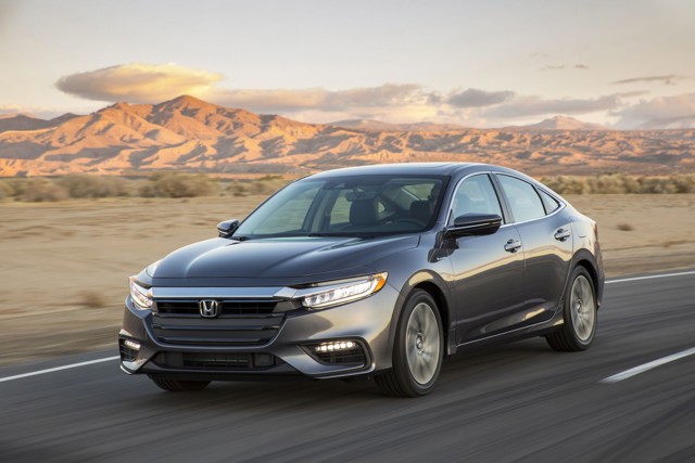 Honda Insight photo 12