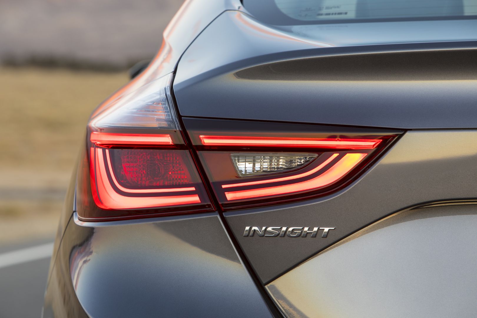 Honda Insight photo 14