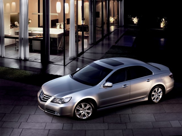 Honda Legend Sedan foto 4