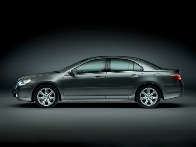 Honda Legend Sedan foto 9