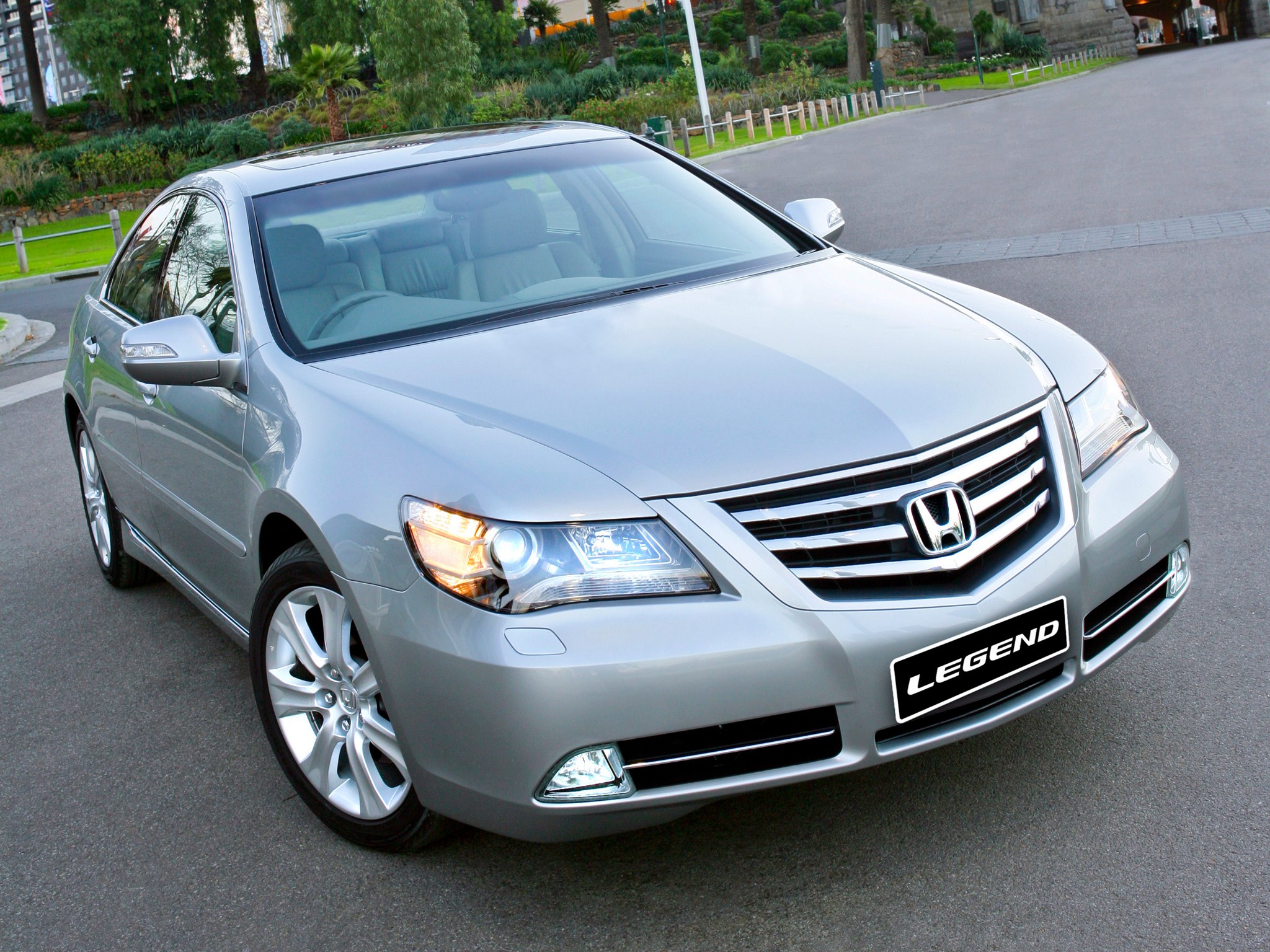 Honda Legend Sedan photo 17