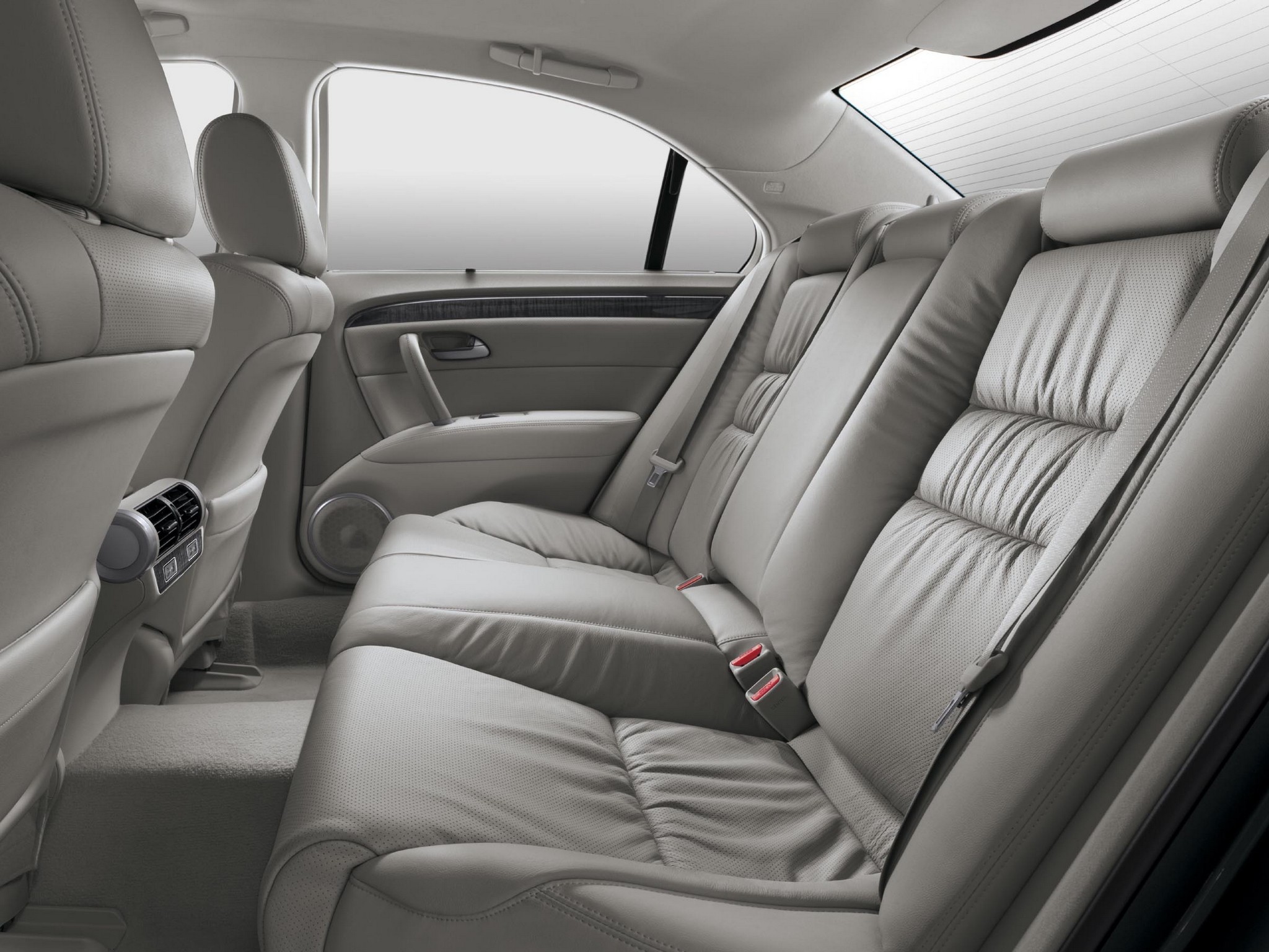 Honda Legend Sedan photo 24