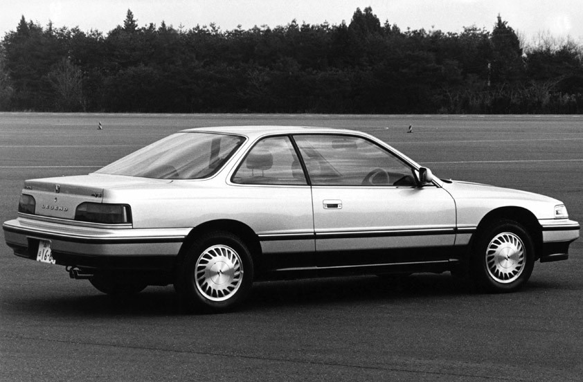Honda Legend Sedan photo 8
