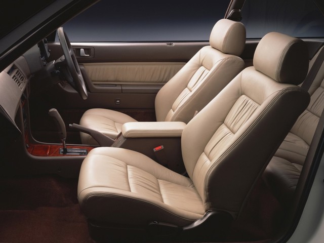 Honda Legend Sedan photo 11