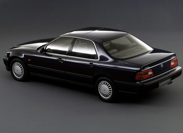 Honda Legend Sedan foto 8