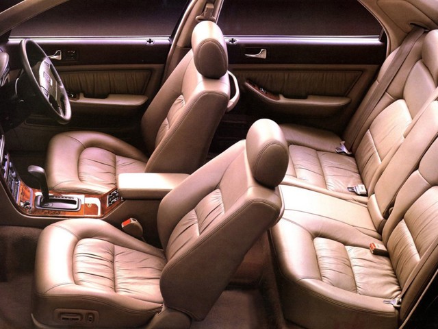 Honda Legend Sedan foto 10