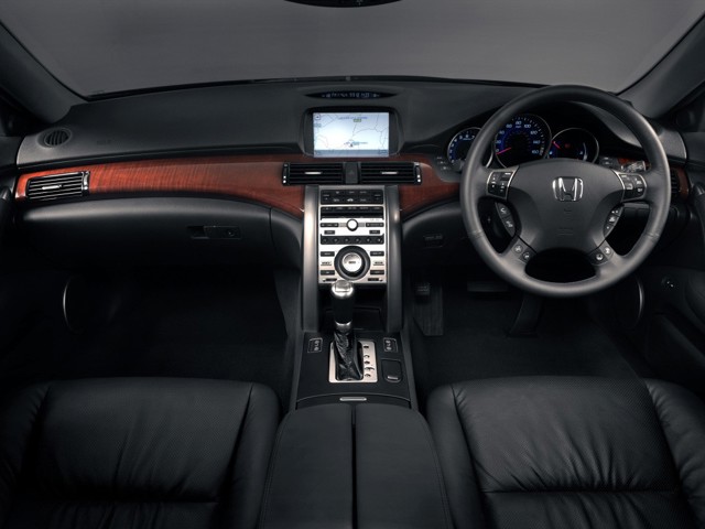 Honda Legend Sedan foto 24