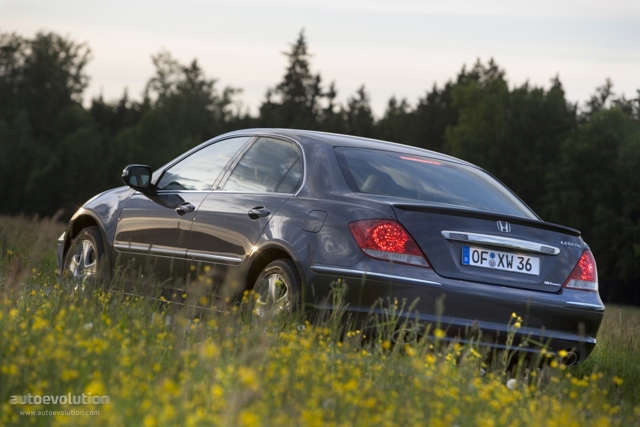 Honda Legend Sedan foto 5