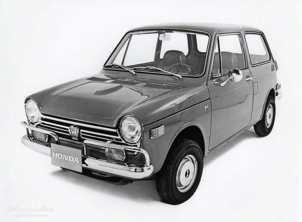 Honda N600 photo 2