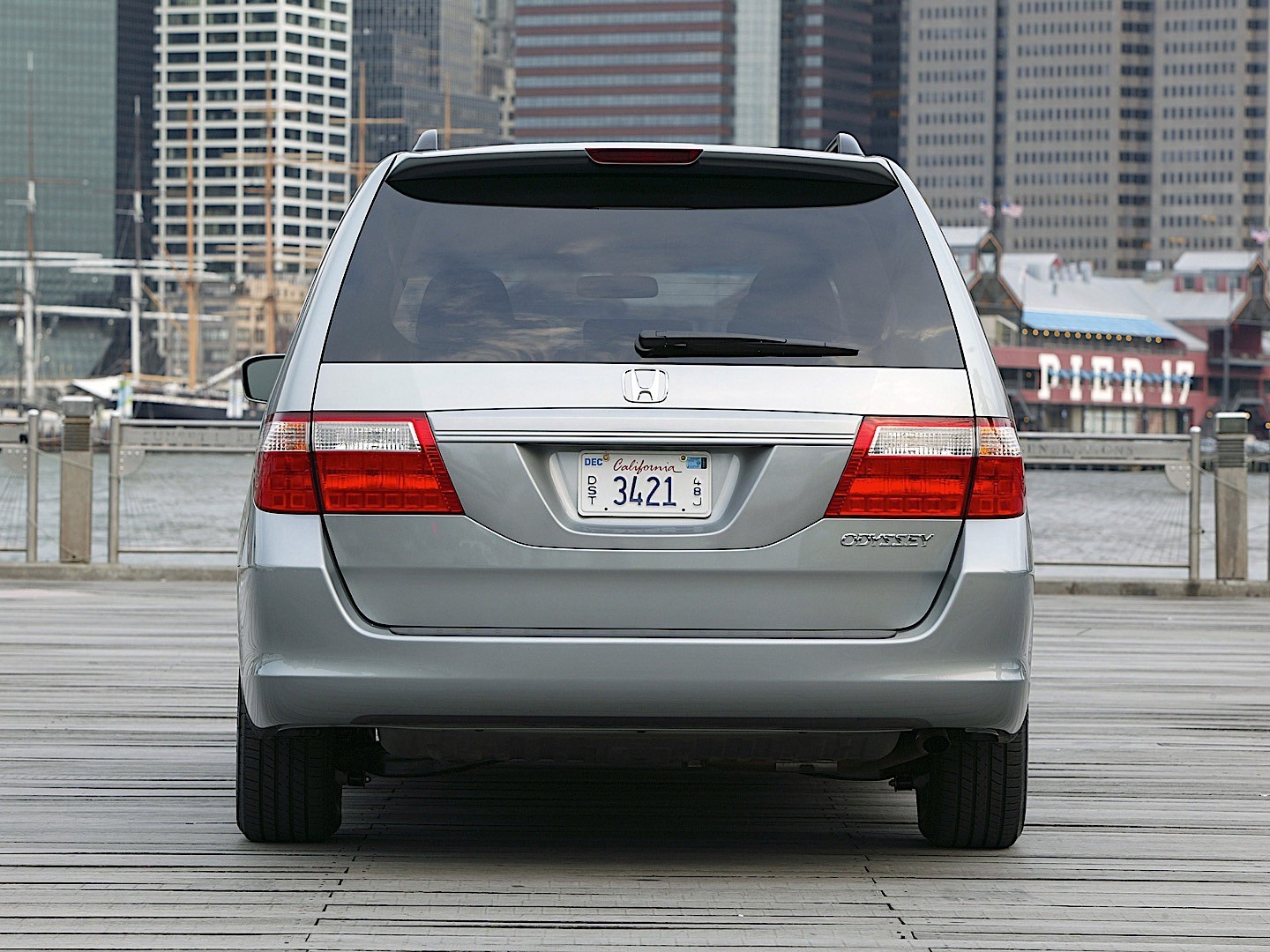 Honda Odyssey photo 10