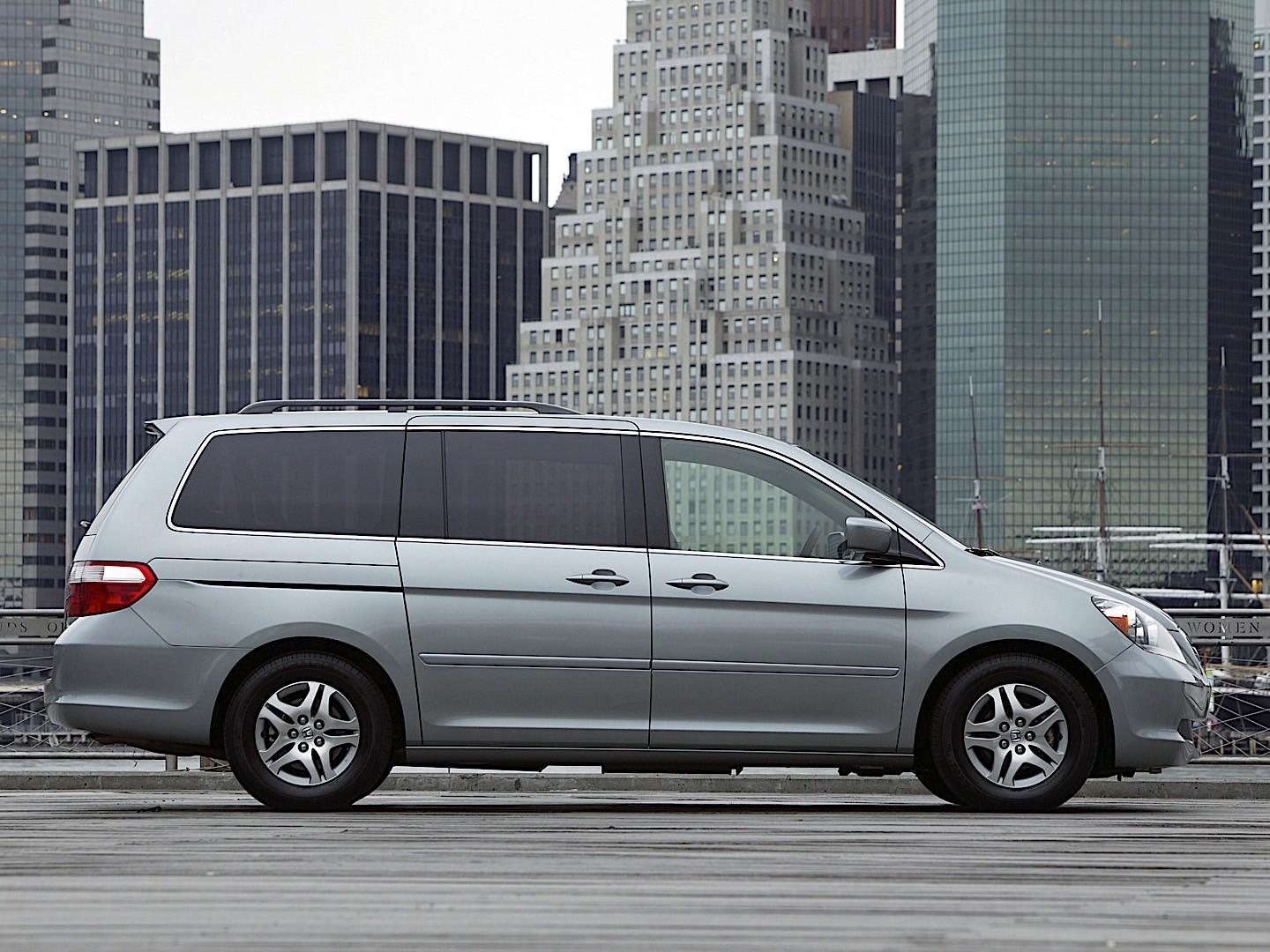 Honda Odyssey photo 15