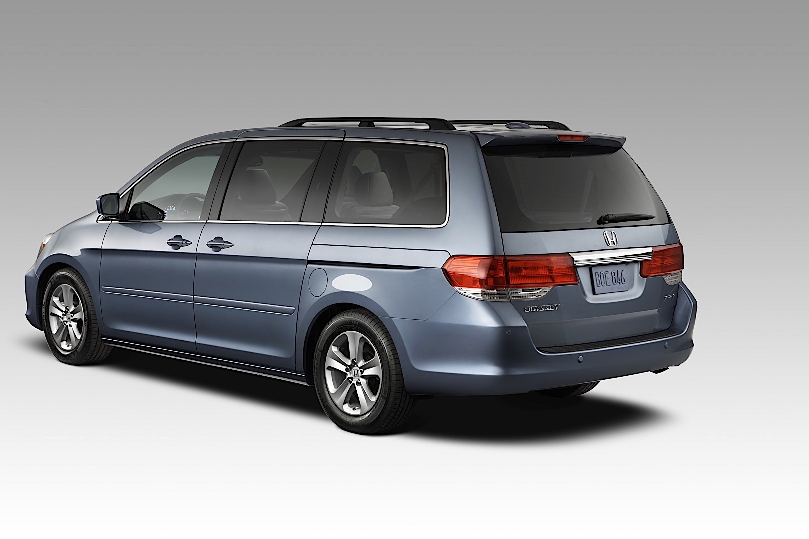 Honda Odyssey photo 7