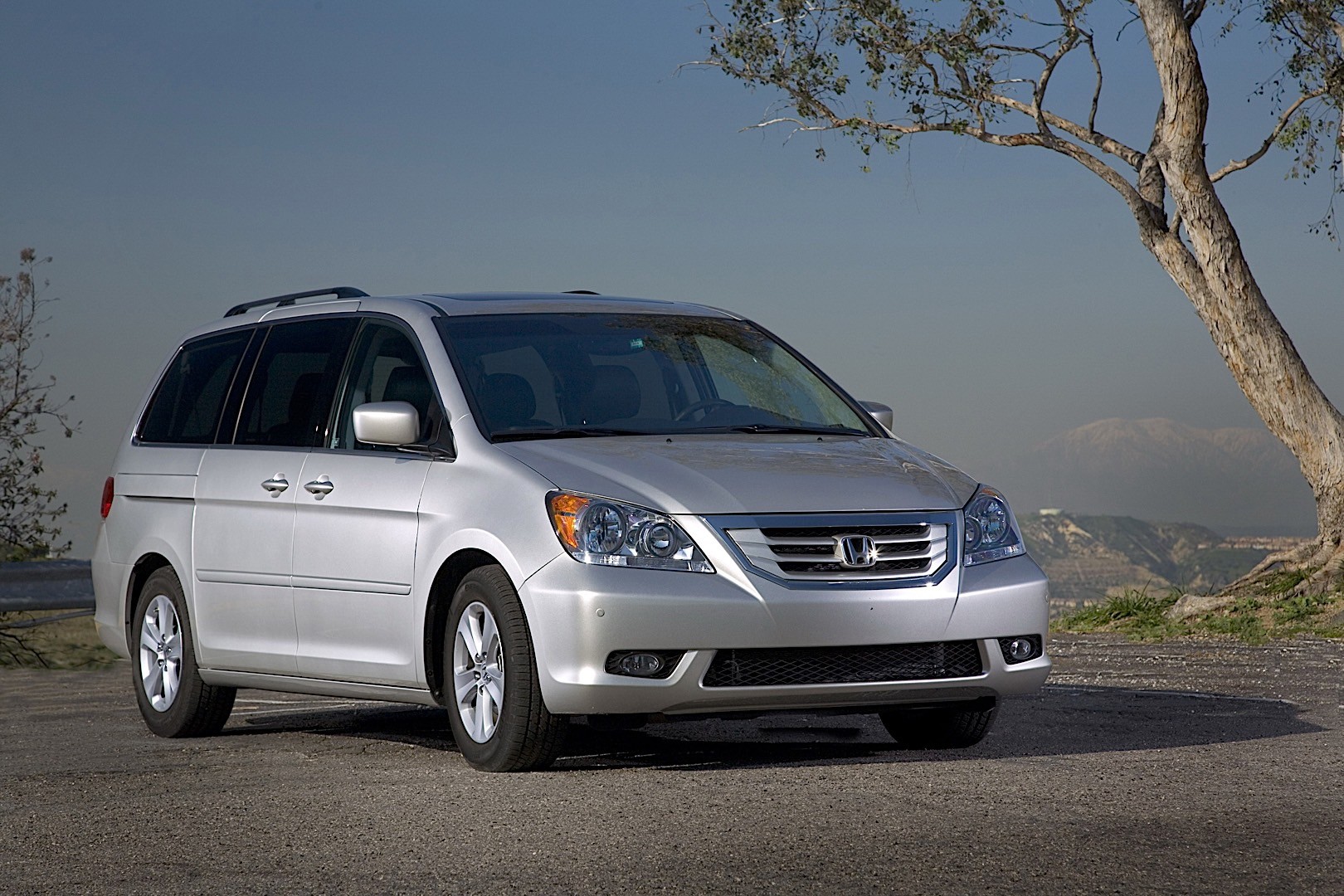 Honda Odyssey photo 8