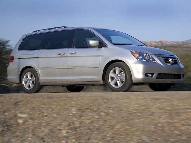 Honda Odyssey photo 3
