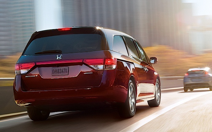 Honda Odyssey photo 11