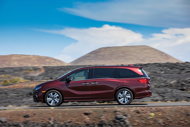 Honda Odyssey photo 7