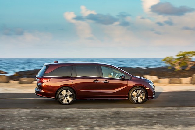 Honda Odyssey photo 9