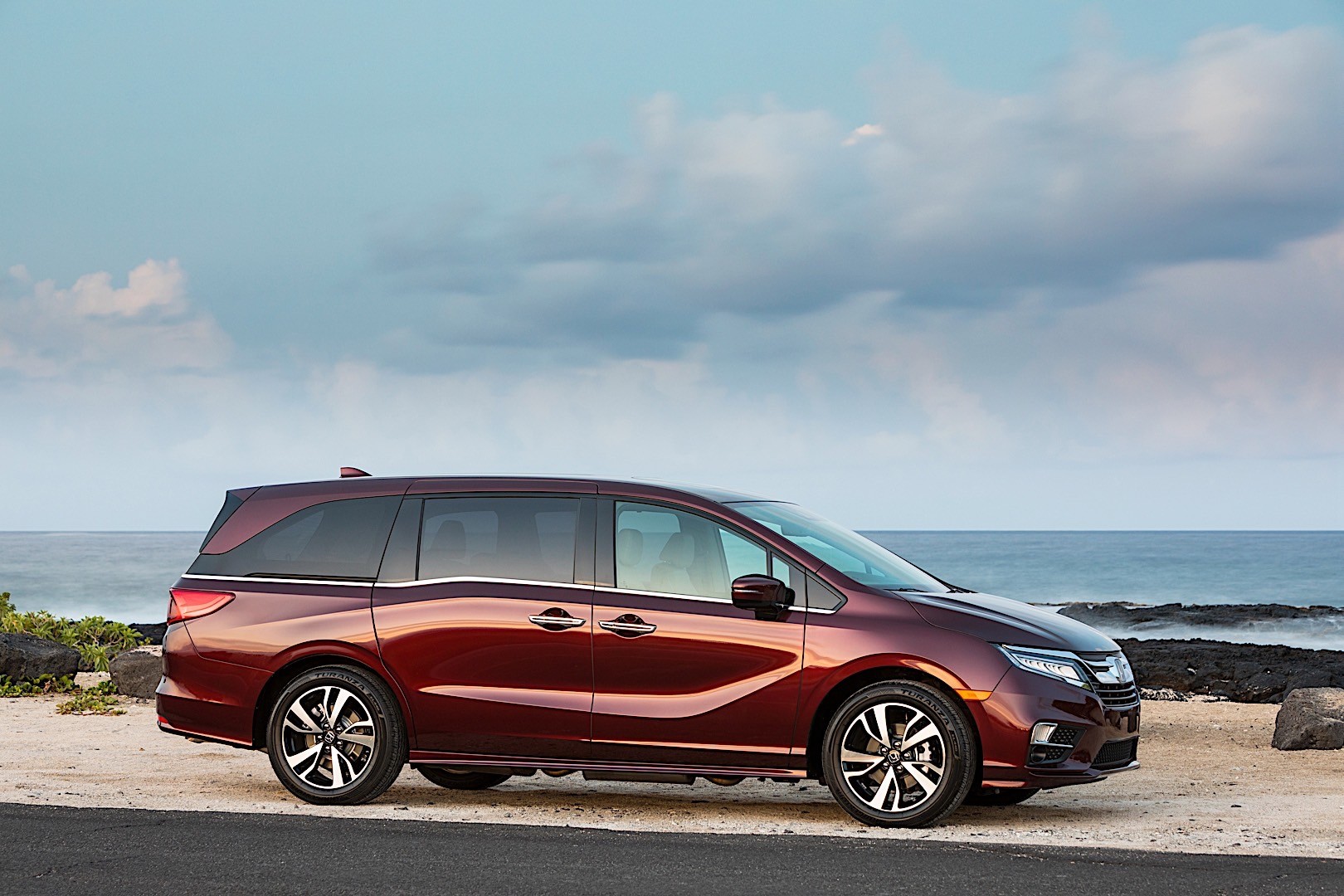 Honda Odyssey photo 11