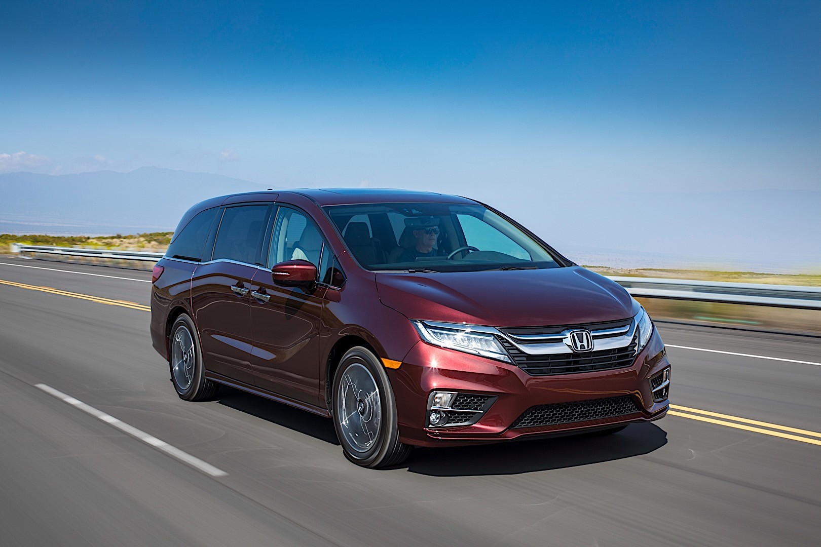 Honda Odyssey photo 14