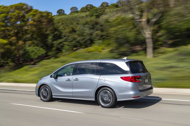 Honda Odyssey photo 39