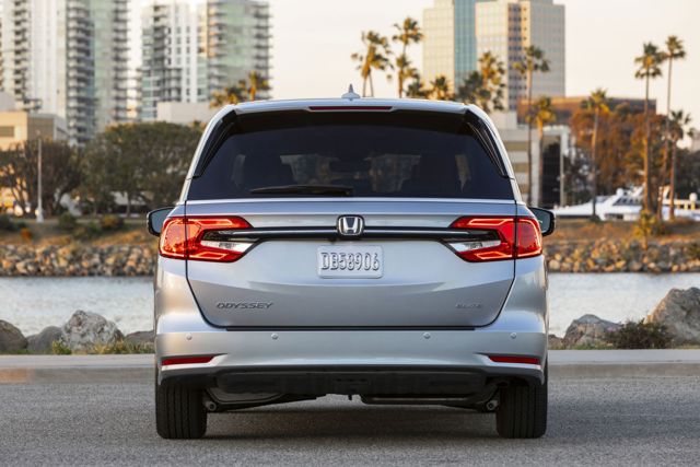 Honda Odyssey photo 10