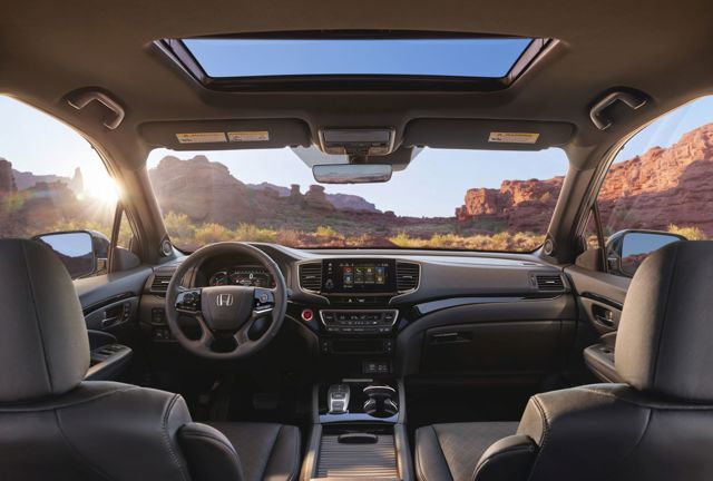 Honda Passport photo 16