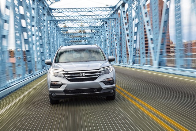 Honda Pilot photo 12