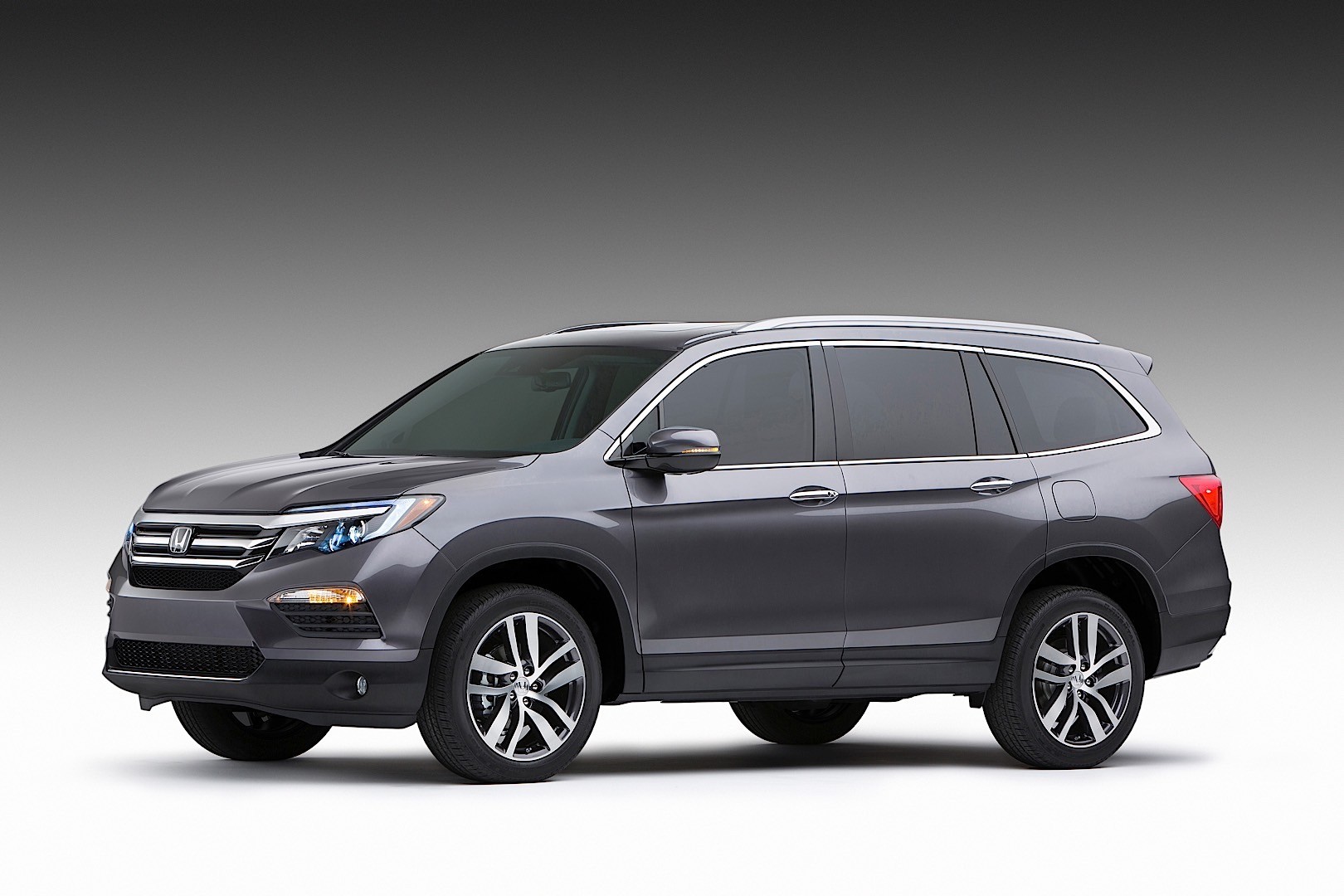 Honda Pilot photo 14