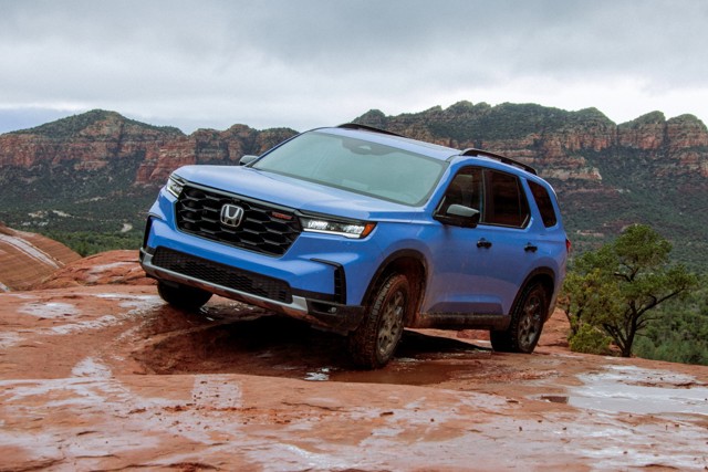 Honda Pilot photo 16